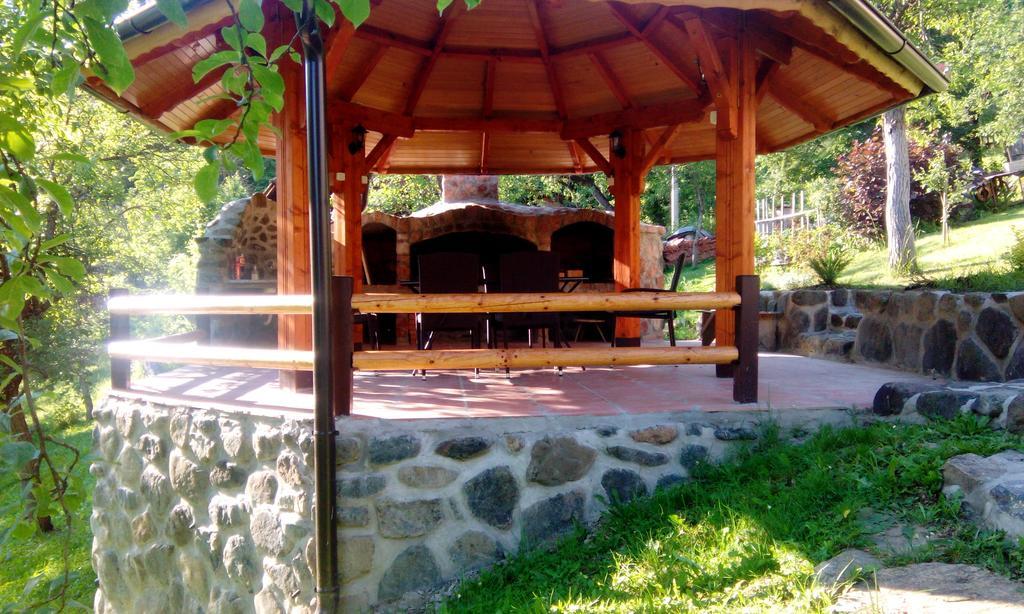 Vacation Home Nana Mokra Gora Esterno foto
