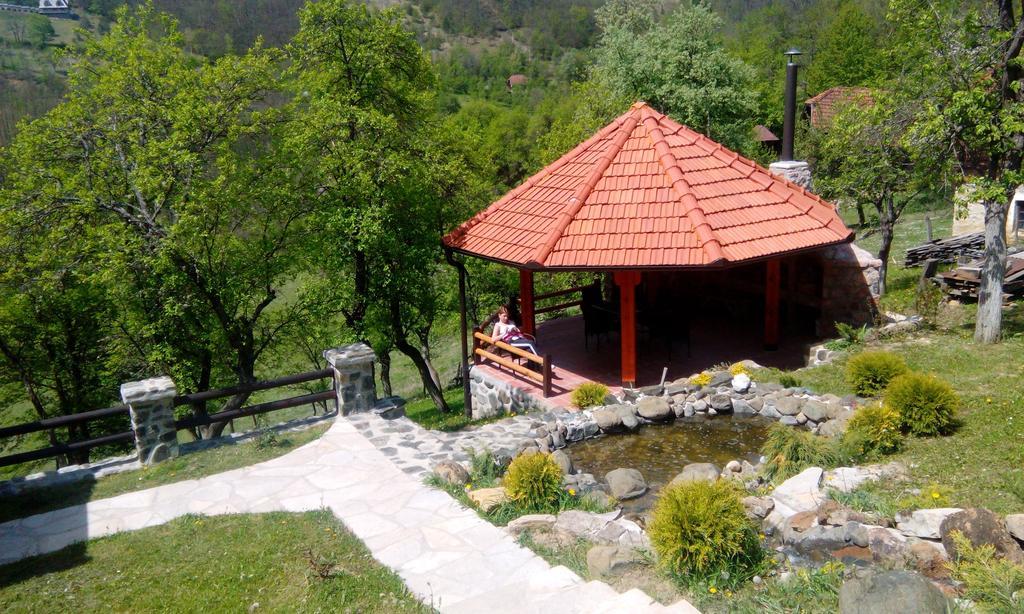 Vacation Home Nana Mokra Gora Esterno foto