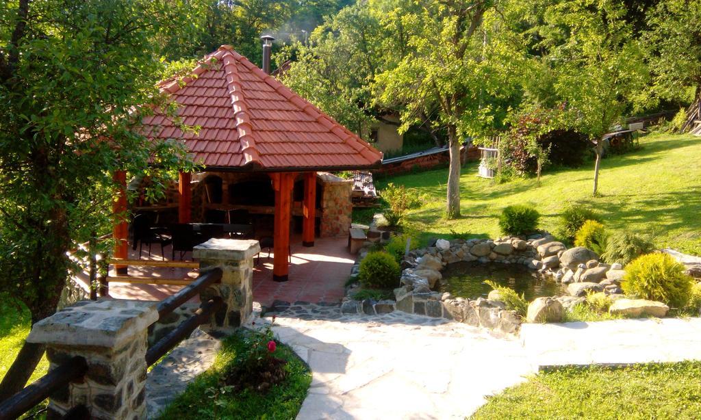 Vacation Home Nana Mokra Gora Esterno foto